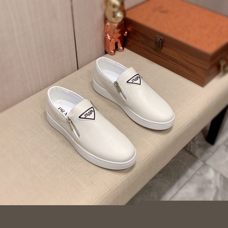 Pra*a leather shoes